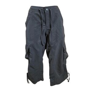 The North Face Gray Capri Cargo Shorts Hiking Fishing Outdoor Active Size 6